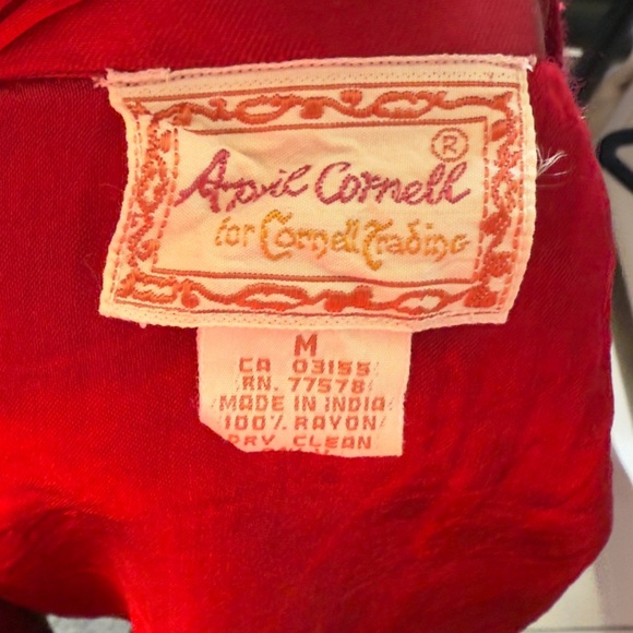 April Cornell Red Quilted Reversible Jacket Button Front Med Cozy Vintage Style - Picture 9 of 9